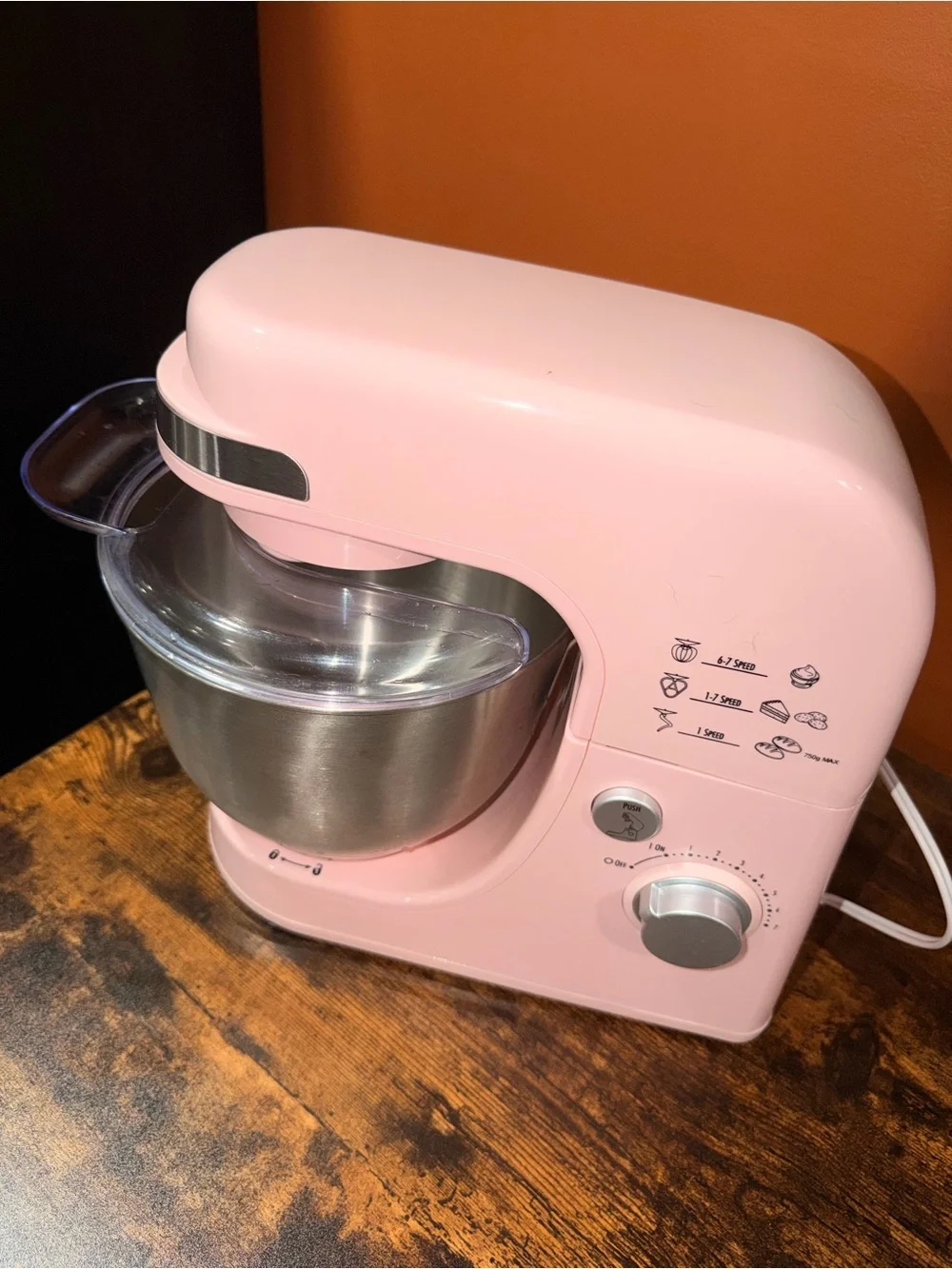 Hamilton Beach Stand Mixer in Dusty Pink with Stainless Bowl